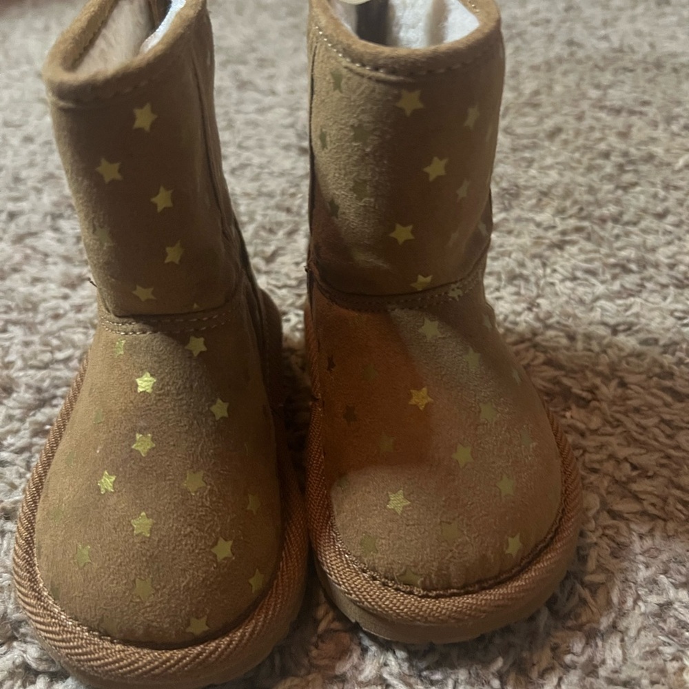 GAP Tan Gold Suede Boots with Polka Dots